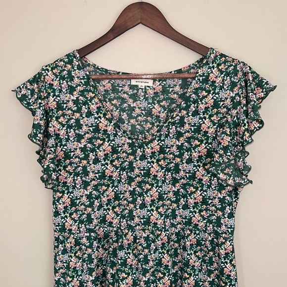 Flowy green floral dress - Picture 4 of 9